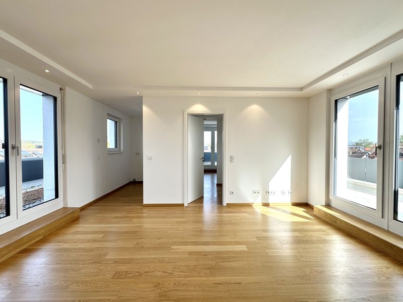 Besondere 4-Zimmer Dachterrassenwohnung in zentraler Lage
